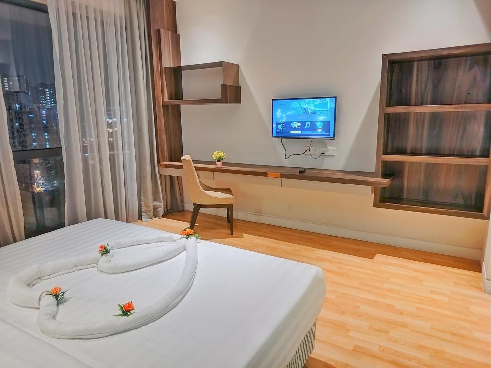 Apartment Lila D, Majestic Place *